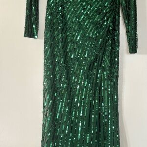 Elegant Green Sequin Dress